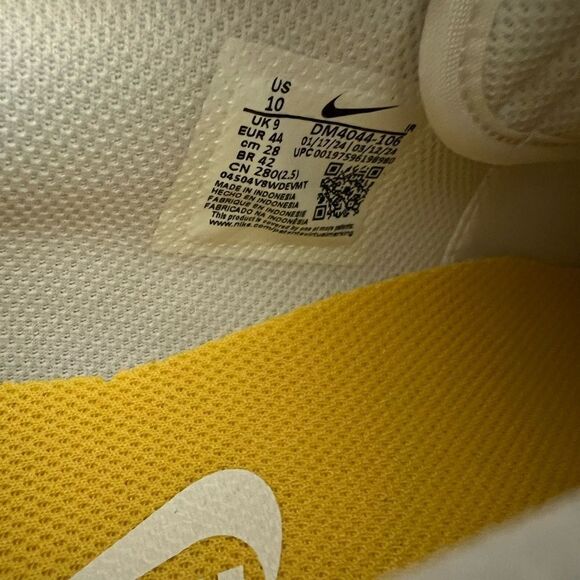 Nike Cortez Lakers White Varsity Purple Yellow - Picture 9 of 10